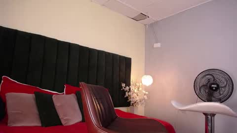 jhos online show from March 6, 5:45 pm