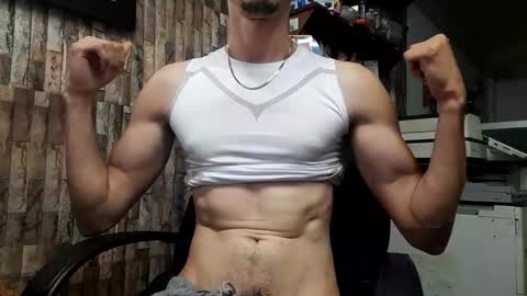 Jhosuamoore  online show from February 1, 7:11 pm