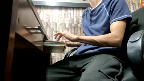 jhosuamoore2 online show from November 10, 10:34 pm