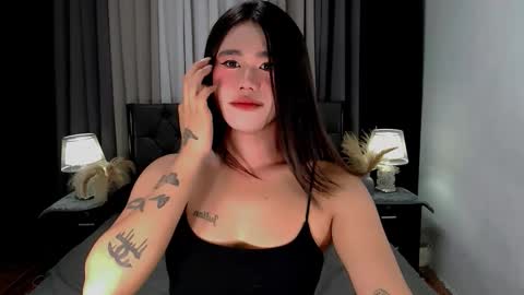 jhuliana_and_charles_room online show from March 19, 2:50 am