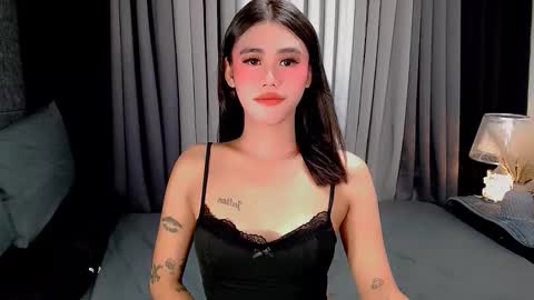 julie online show from October 6, 2:07 am