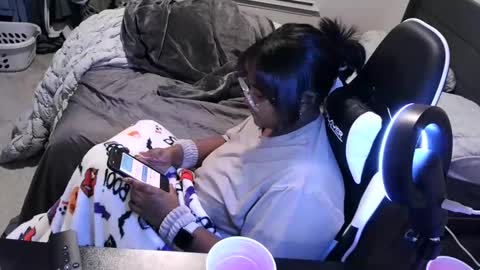 goldenbaby online show from September 29, 1:48 am