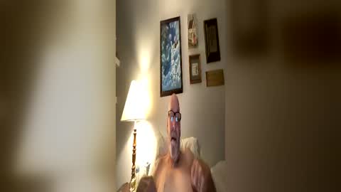 jigsaw54321 online show from June 17, 4:17 am