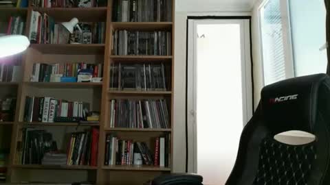 Jim Dick online show from April 3, 4:03 pm