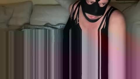 SluttyCple online show from February 19, 5:01 pm