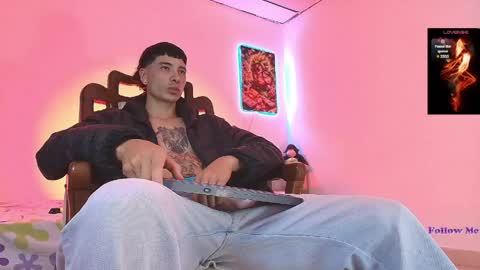 Jimm  Independent Model  online show from April 1, 2:34 am