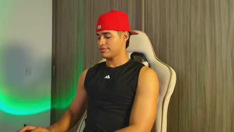 Jimmy Leeh online show from November 10, 7:00 am