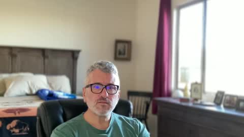 Dad of Three online show from January 17, 4:47 pm