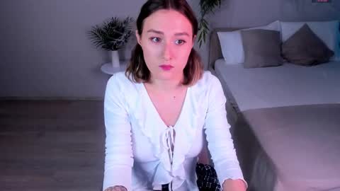 Snapshot of jinxed_blue chatting on October 22, 3:03 pm Molly online show from October 22, 3:03 pm