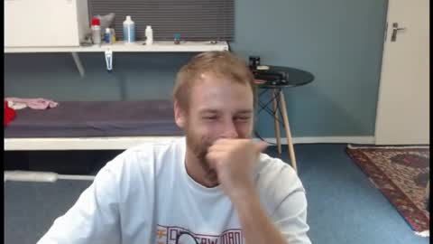 JamesJan van Rebel online show from April 5, 6:21 am