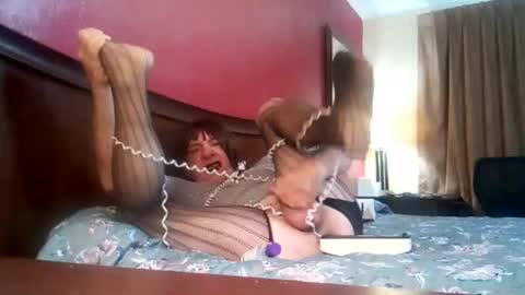 jmbaby online show from December 4, 2:53 pm