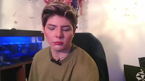 Nick online show from January 7, 1:49 am