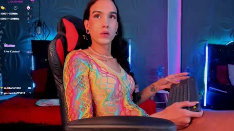 Snapshot of joaisaza chatting on February 27, 5:18 am Joa Isaza online show from February 27, 5:18 am