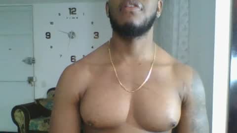 JOAN SAENZ online show from December 5, 2:33 am