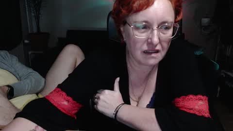 Joanna and Greg online show from November 16, 12:18 pm