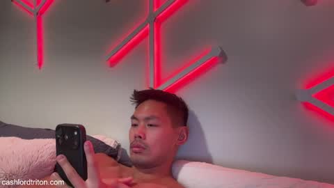 jockb8tor online show from April 4, 4:58 pm