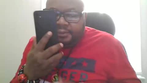 Snapshot of joe25123 chatting on February 20, 9:20 pm joe25123 online show from February 20, 9:20 pm