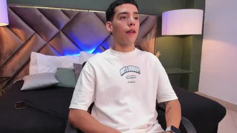 Snapshot of joe_bridge chatting on March 4, 5:00 am Joe online show from March 4, 5:00 am