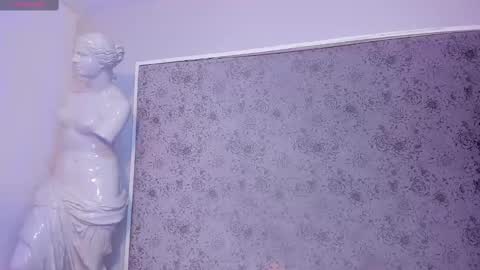 joecollins_ online show from November 13, 4:37 am