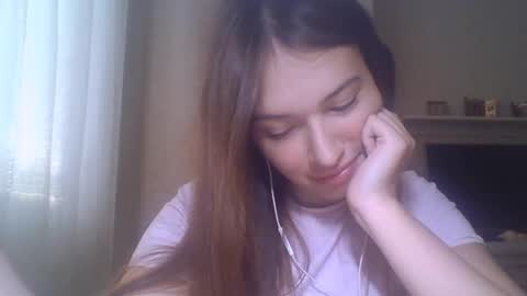 Jennifer online show from September 28, 2:26 pm