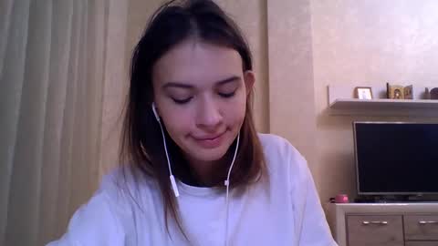 Jennifer online show from October 28, 5:36 pm