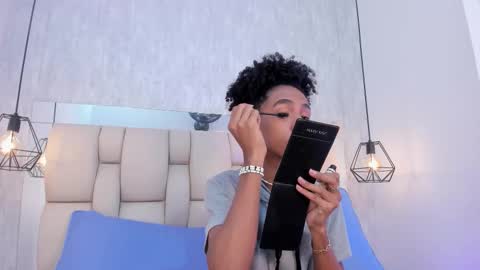 Johan  online show from October 9, 11:59 am