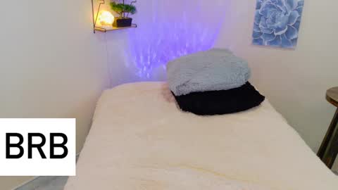 JOHAN -   online show from September 19, 6:44 pm