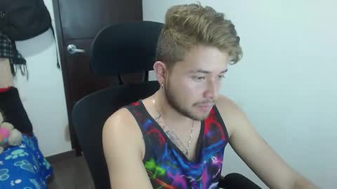 JOHAN independient model online show from October 24, 3:13 pm