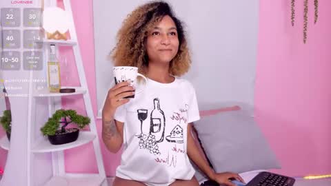 J O H A online show from June 7, 10:48 pm