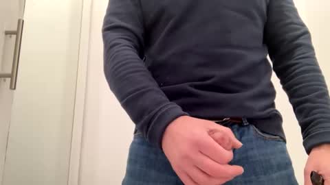 Snapshot of john06070 chatting on February 26, 8:50 am Uk daddy online show from February 26, 8:50 am