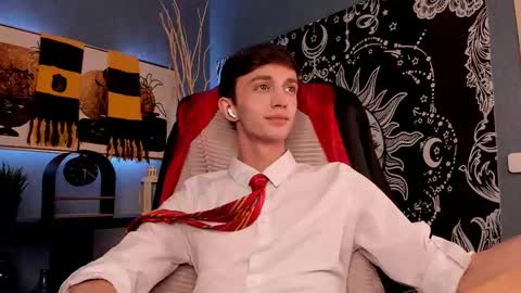 John online show from March 1, 3:21 am