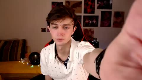 john_winx online show from May 5, 1:28 pm