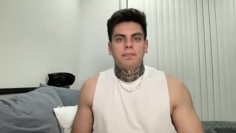 JAXX online show from December 6, 5:36 am