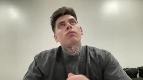 JAXX online show from December 8, 11:18 pm