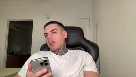 JAXX online show from October 13, 11:40 pm