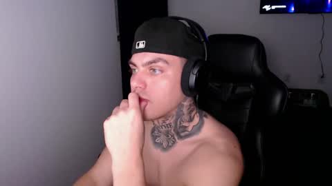 JAXX online show from February 3, 6:40 am