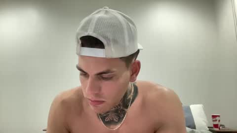 JAXX online show from December 18, 3:26 am