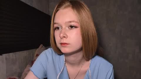 SofiaOweenss online show from April 9, 7:25 am