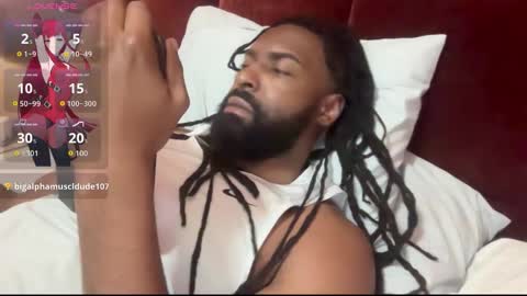 John Gabbana online show from November 4, 11:50 pm