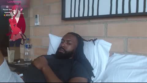 John Gabbana online show from February 8, 10:08 pm