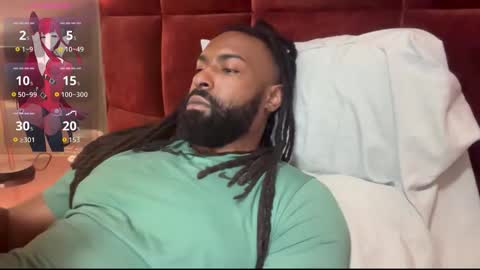 John Gabbana online show from November 3, 3:46 pm