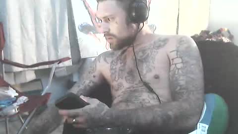 johnniejohnnied online show from January 9, 11:14 am