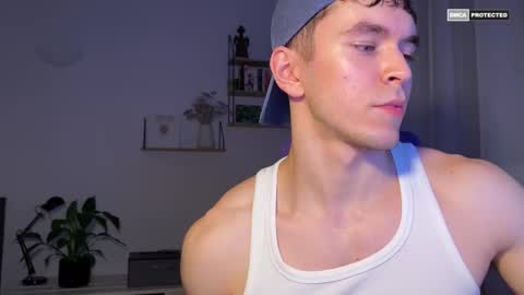 Johnny online show from November 18, 8:45 pm