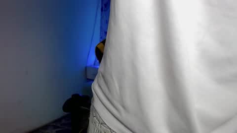 johnny_cagee online show from December 14, 4:08 am