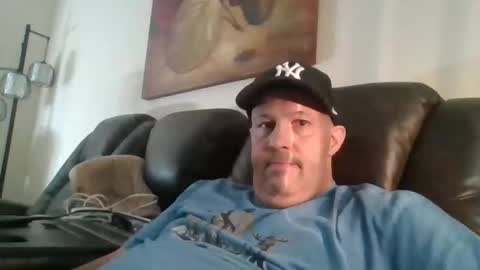 johnnycb7 online show from October 27, 4:40 pm