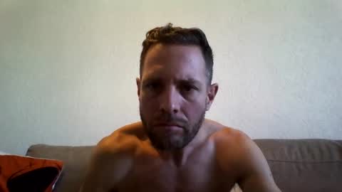 jojo19844 online show from October 9, 11:48 am