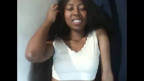 joliekah27 online show from March 7, 3:34 pm