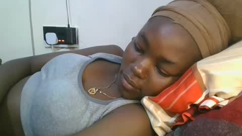 jollynabeb online show from October 13, 12:34 am