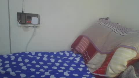 jollynabeb online show from February 26, 9:42 pm