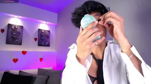 Jonas  online show from March 13, 5:11 am